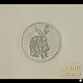 Серебряная монета на удачу с кроликом