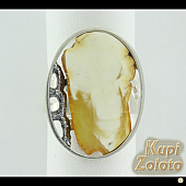 Серебряный комплект  Перстень с янтарем в сочетании с изделием Серебряное кольцо с янтарем Фото