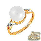 Золотой комплект  Перстень с жемчугом в сочетании с изделием Золотые серьги с жемчугом Фото