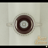 Серебряное кольцо со вставкой из коричневой керамики и фианитами