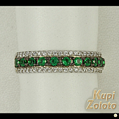 Серебряный комплект Перстень  с зеленым кварцем в сочетании с изделием Серебряные серьги с дорожкой зеленых камней Фото