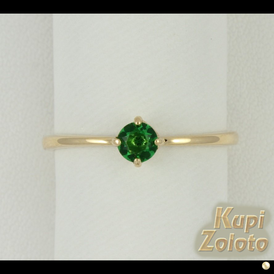 Золотое кольцо с зеленым фианитом