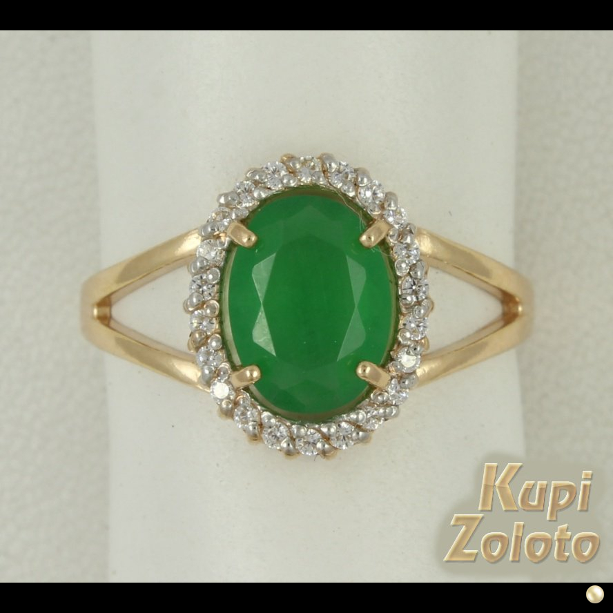 Золоченое кольцо с зеленым агатом
